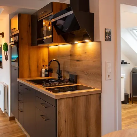 Neu! 9,7 Außergewöhnlich Bergblick Mit Balkon Boxspringbett Kaffeevollautomat Inkl Bettwäsche Handtücher #meenefewo De Apartamento *